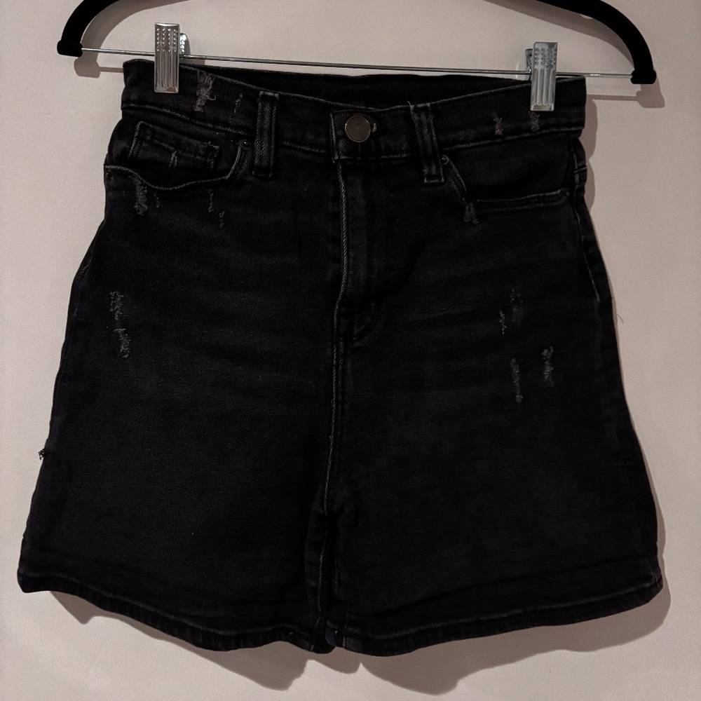 BDG Mom High-Rise Black Denim Shorts - Size Medium